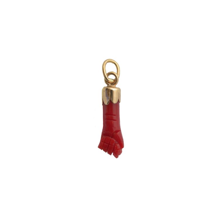 Pendentif main en corail et or jaune 18k. (3 tailles) - La Taillerie Du