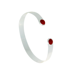 bracelet jonc plat argent deux cabochons ronds corail rouge méditerranée