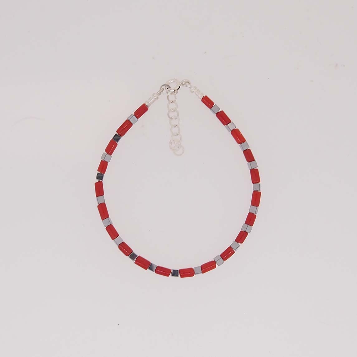 Bracelet En Corail Rouge Et Hématite - Longueur 18 Cm - Fermoir Mousqueton - Pour Confiance En Soi Et Amour