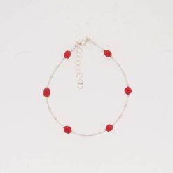 bracelet tubes argent et morceaux corail rouge.