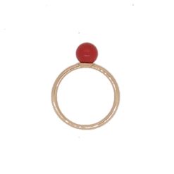 Bague or jaune 18k et perle corail rouge de Méditerranée