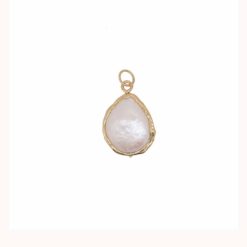 Pendentif en or jaune 18k avec perle eau douce