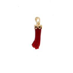 Pendentif main corail rouge de méditerranée corse et or jaune 18k