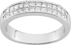 Bague or blanc 18k et diamants princesse