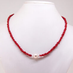 Collier coupolines corail rouge et perle eau douce